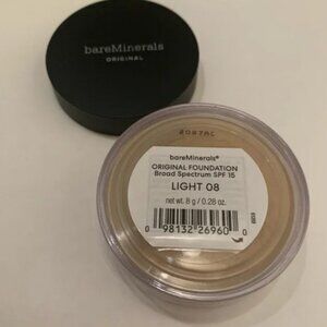 Bare minerals foundation light 08
